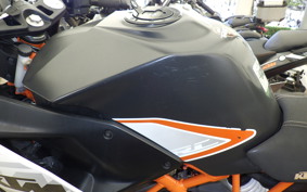 KTM 390 RC 2016