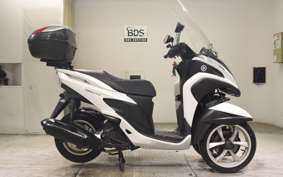 YAMAHA TRICITY 125 SE82J