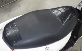 YAMAHA CYGNUS 125 XSR 2 2001 SE44J