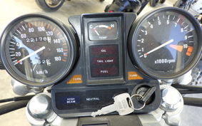 HONDA VF750 MAGNA 1985 RC09