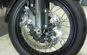 TRIUMPH TIGER EXPLORER 2014