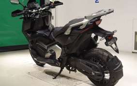 HONDA X-ADV 750 RH10