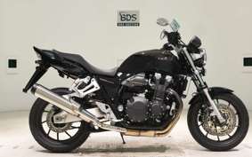 HONDA CB1300SF SUPER FOUR Gen. 3 2025 SC54