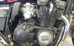 YAMAHA XJ550 4V8