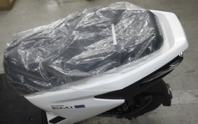 HONDA EM1 e: 2004 EF16