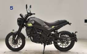 BENELLI レオンチーノ250