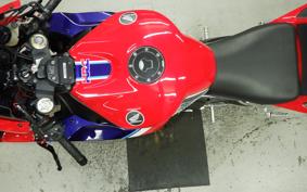 HONDA CBR1000RR 2004 SC57