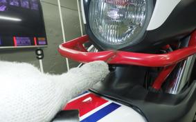 YAMAHA SEROW 250 Gen.3 2015 DG31J
