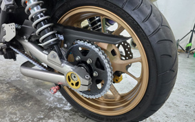 KAWASAKI ZRX1200 DAEG 2013 ZRT20D