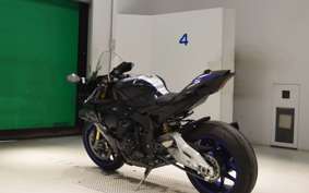 YAMAHA YZF-R1 M 2020 RN65J