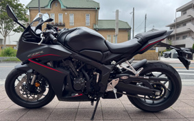 HONDA CBR650R E-Clutch 2026 RH17