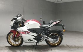 YAMAHA YZF-R15M RG67