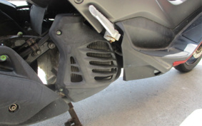 YAMAHA N-MAX 155 SG50J