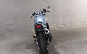 SUZUKI INAZUMA 400 GK7BA