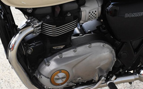 TRIUMPH BONNEVILLE T100 DAD70G