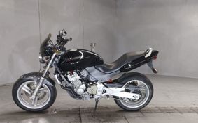 HONDA HORNET250 MC31