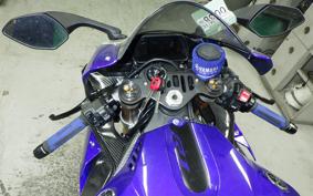 YAMAHA YZF-R1 2019