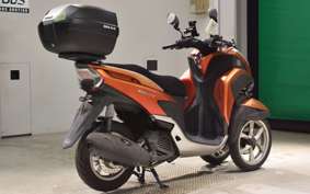 YAMAHA TRICITY 125 1970