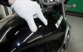 KAWASAKI BALIUS 250 Gen.2 2002 ZR250B