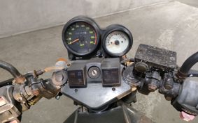 KAWASAKI GPZ400F ZX400A