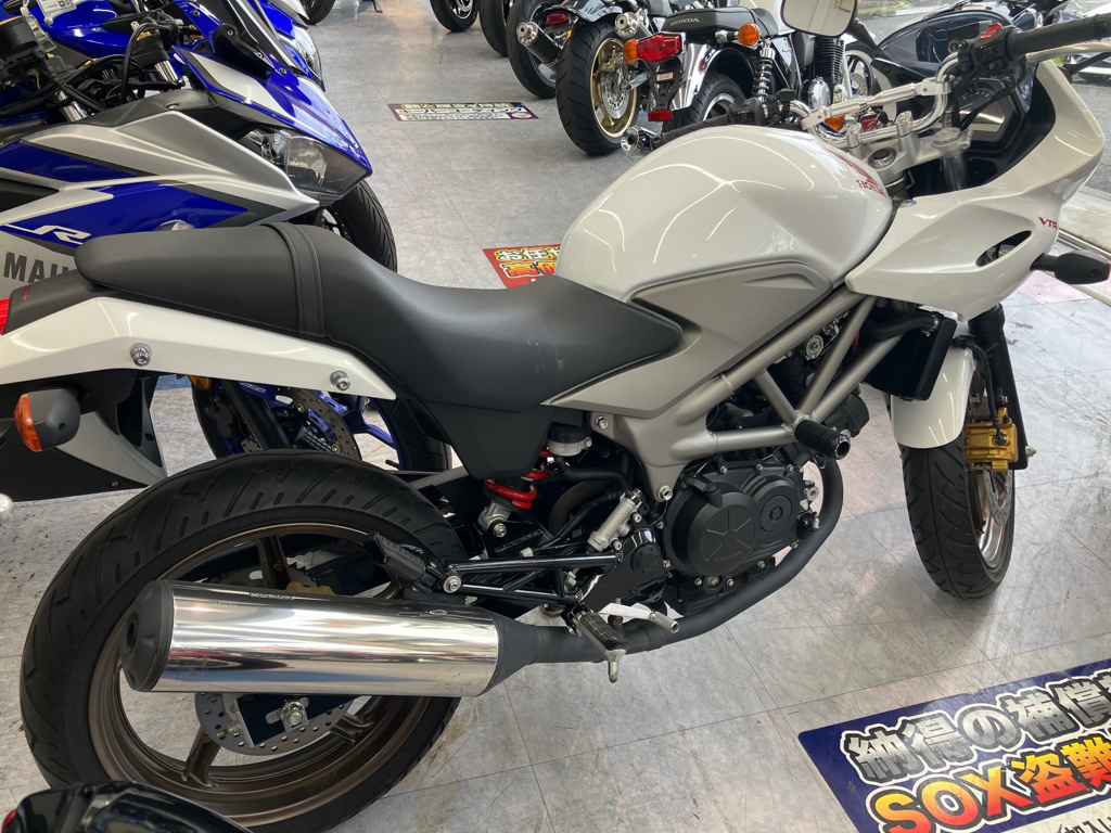 Фото Honda VTR 250 F 2016 с японского аукциона