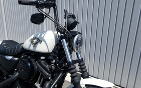 HARLEY XL883N 2017 LE2
