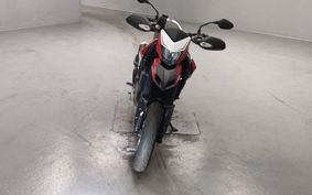 DUCATI  DUCATI  HYPERMOTARD 820SP B201JA