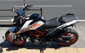 KTM 390 DUKE 2018 JPJ40