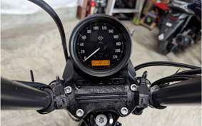 HARLEY XL883N 2015 LE2