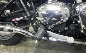 TRIUMPH BONNEVILLE T100 2010