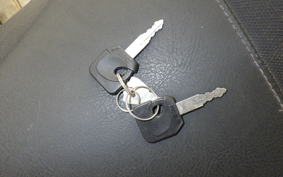 SYM RV200I TRIKE ヤネツキ