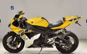 YAMAHA YZF-R1 2002