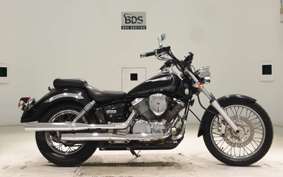 YAMAHA DRAGSTAR 250 1982 VG02J