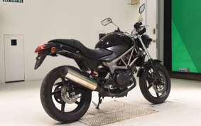 HONDA VTR 250 Gen. 2 2005 MC33