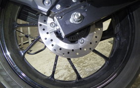 YAMAHA FZ25
