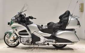 HONDA GL 1800 GOLD WING AIRBAG NAVI 2013 SC68