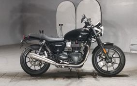TRIUMPH STREET TWIN 900 DAD74G