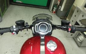 TRIUMPH ROCKET III ストームR 2025