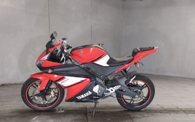 YAMAHA YZF-R125 RE06
