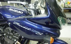 SUZUKI BANDIT 1200 S 2002 GV77A