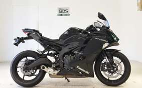 KAWASAKI ZX-25R ZX250E