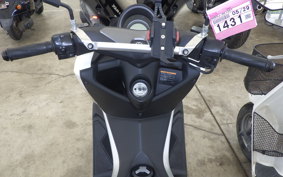 YAMAHA N-MAX 155 A SG50J