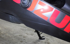 SUZUKI GSX250 R