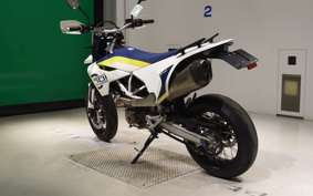 HUSQVARNA 701SM 2019