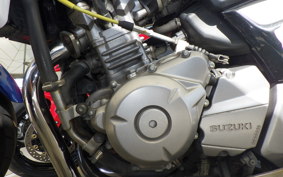 SUZUKI GSR250
