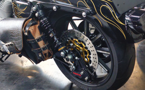 HARLEY XL883L 2010 CR2