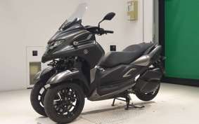 YAMAHA TRICITY 300 2018 SH15J