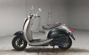 HONDA CREA SCOOPY AF55