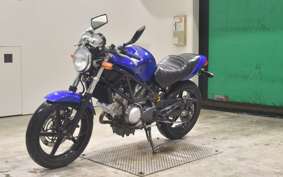 HONDA VTR 250 2019 MC33