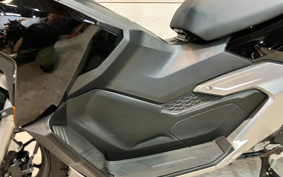 HARLEY XL883N 2016 LE2